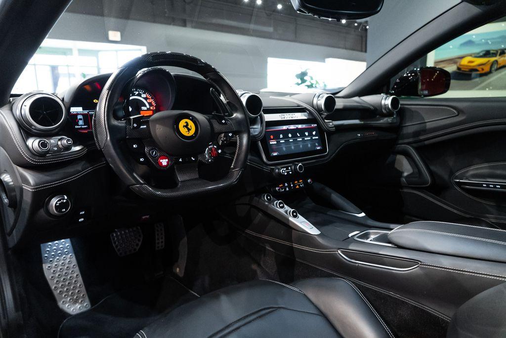 2019 Ferrari GTC4Lusso Base - Photo 32