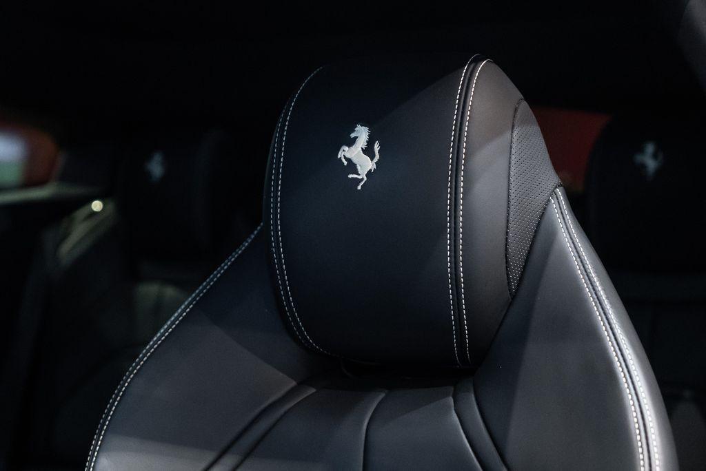 2019 Ferrari GTC4Lusso Base - Photo 6
