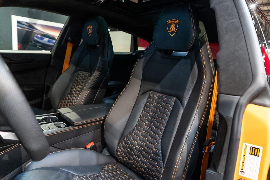 2024 Lamborghini Urus