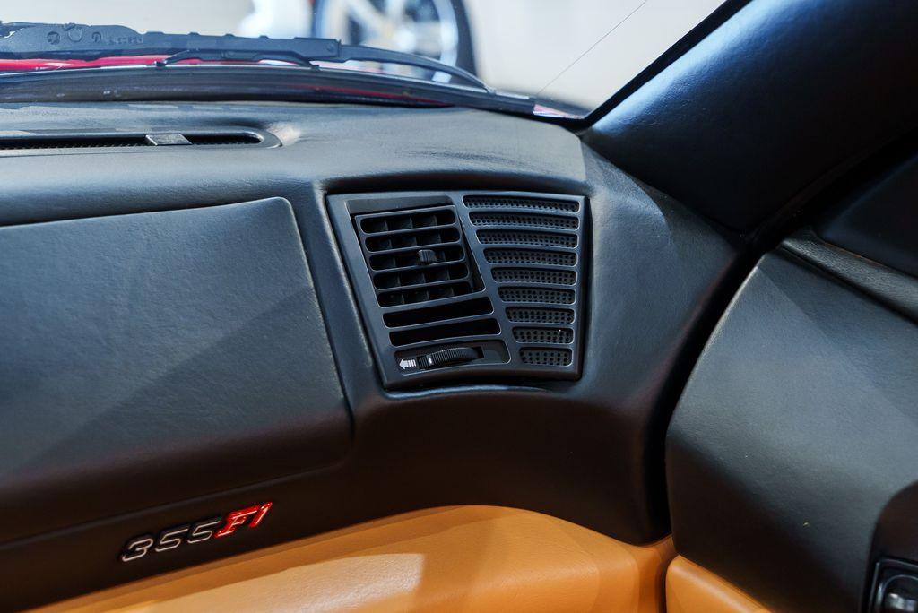 1999 Ferrari F355 SPIDER - Photo 39