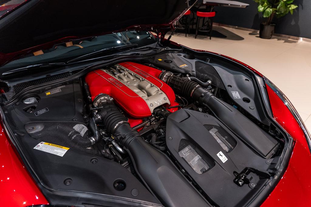 2021 Ferrari 812 GTS Base - Photo 17