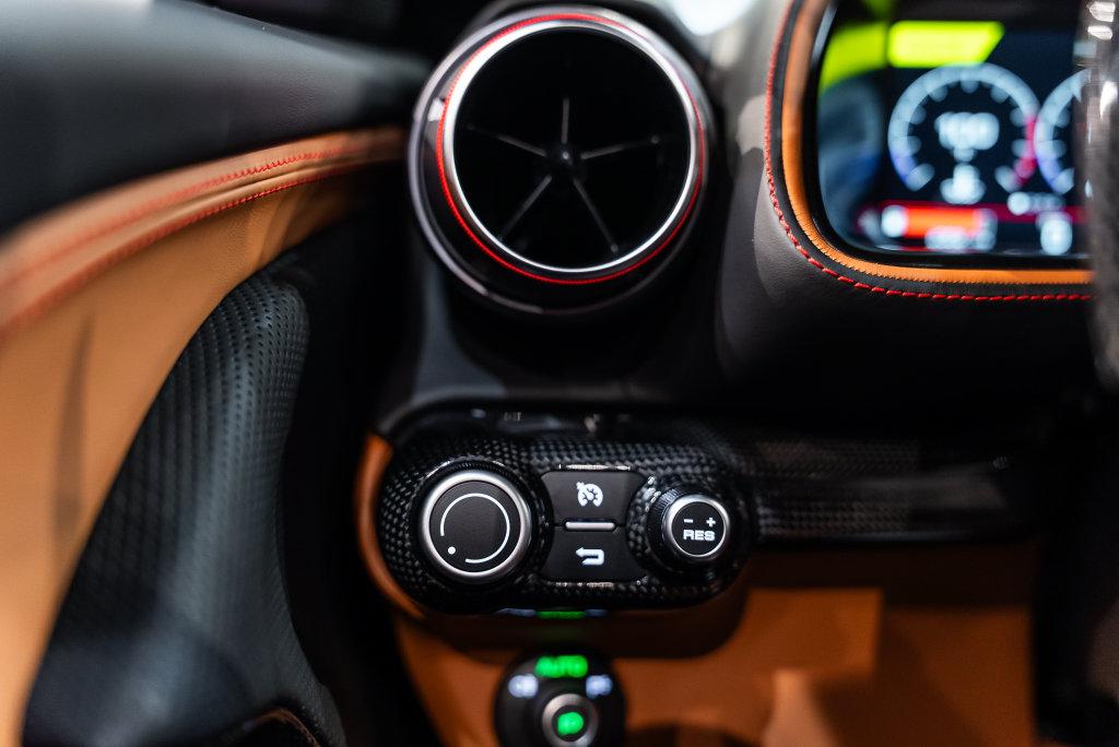 2021 Ferrari 812 GTS Base - Photo 40