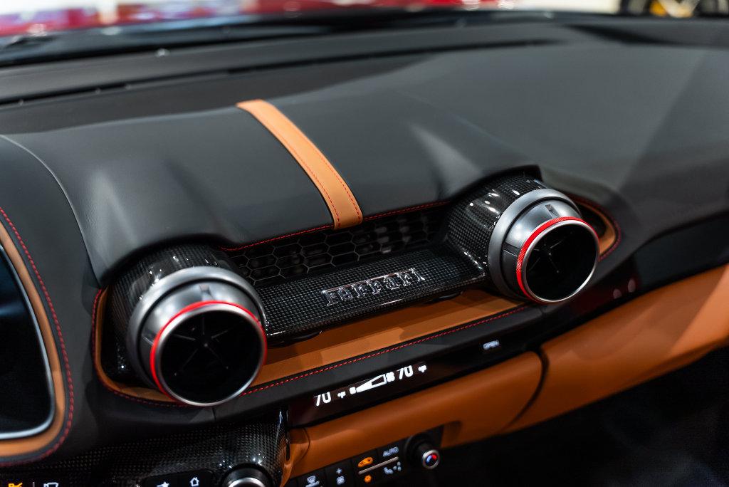2021 Ferrari 812 GTS Base - Photo 41