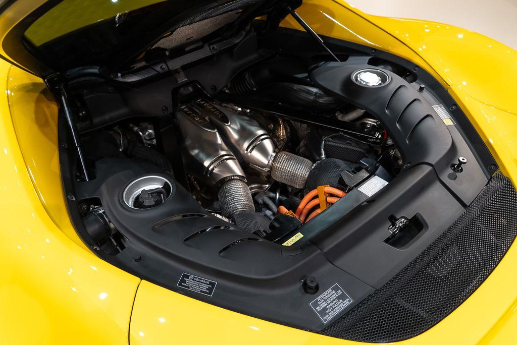2023 Ferrari 296 Base - Photo 17