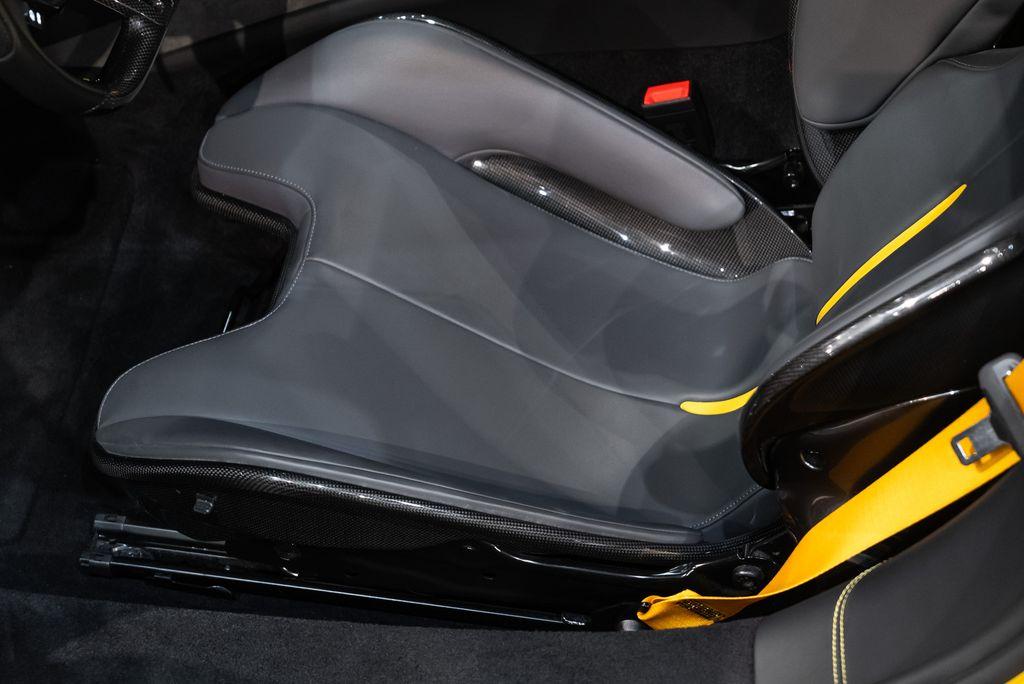 2023 Ferrari 296 Base - Photo 24