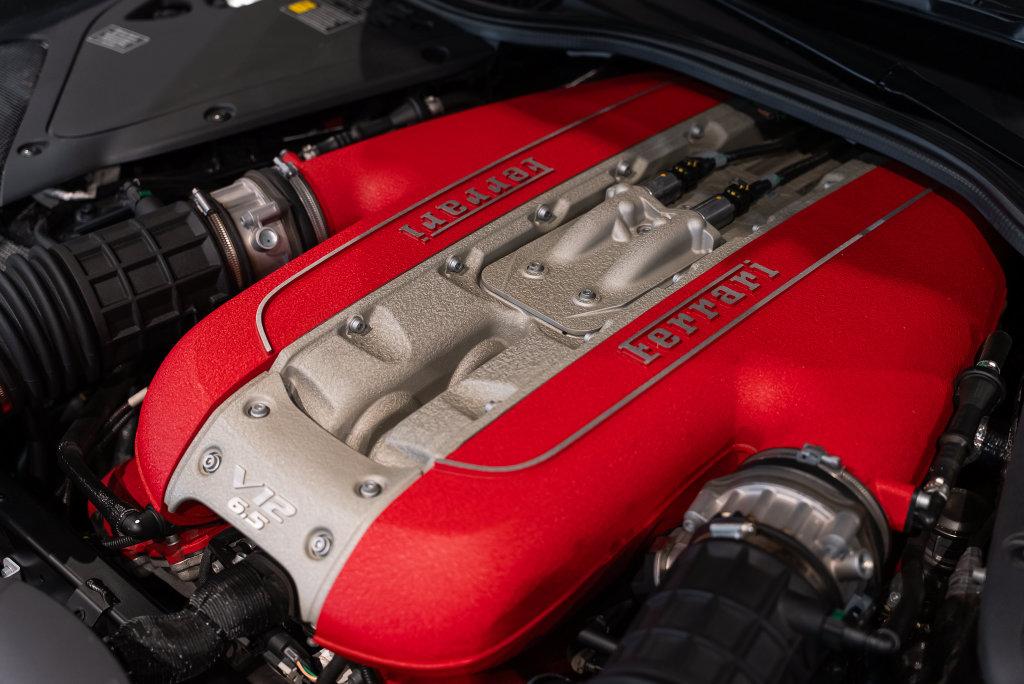 2020 Ferrari 812 Base - Photo 22