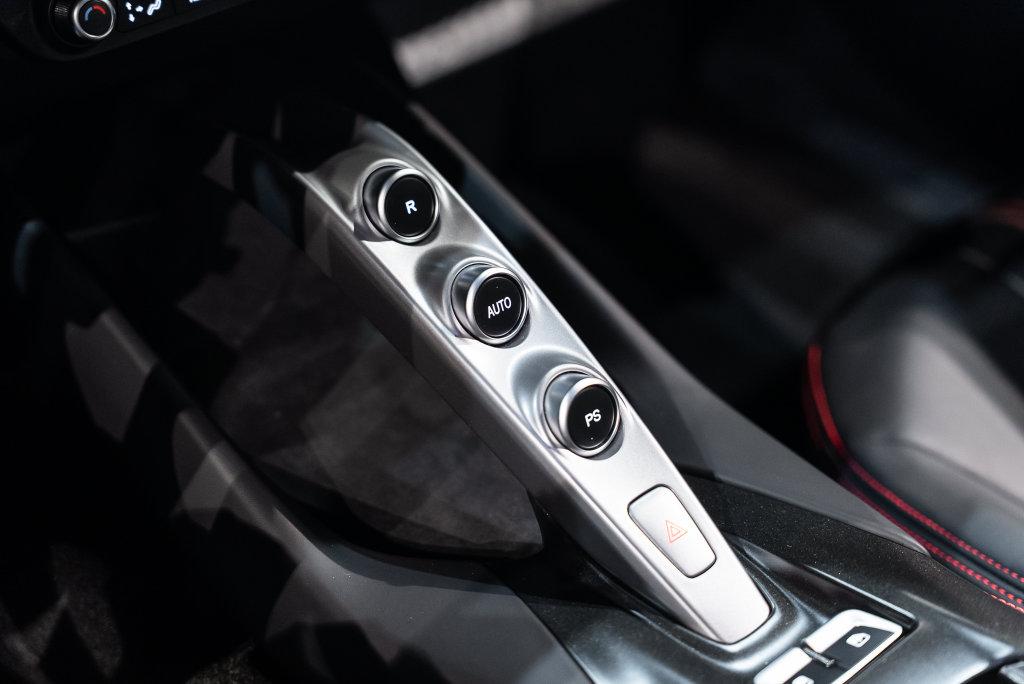 2020 Ferrari 812 Base - Photo 37